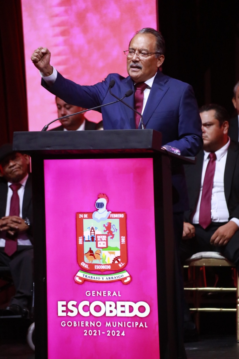 RINDE MIJES SEGUNDO INFORME DE GOBIERNO: 
REDUCE ESCOBEDO LA BRECHA DE DESIGUALDAD

